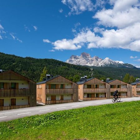 Greenwood Chalet - Spacious Alpine Retreat With Mountain Views Водо-Кадоре Экстерьер фото