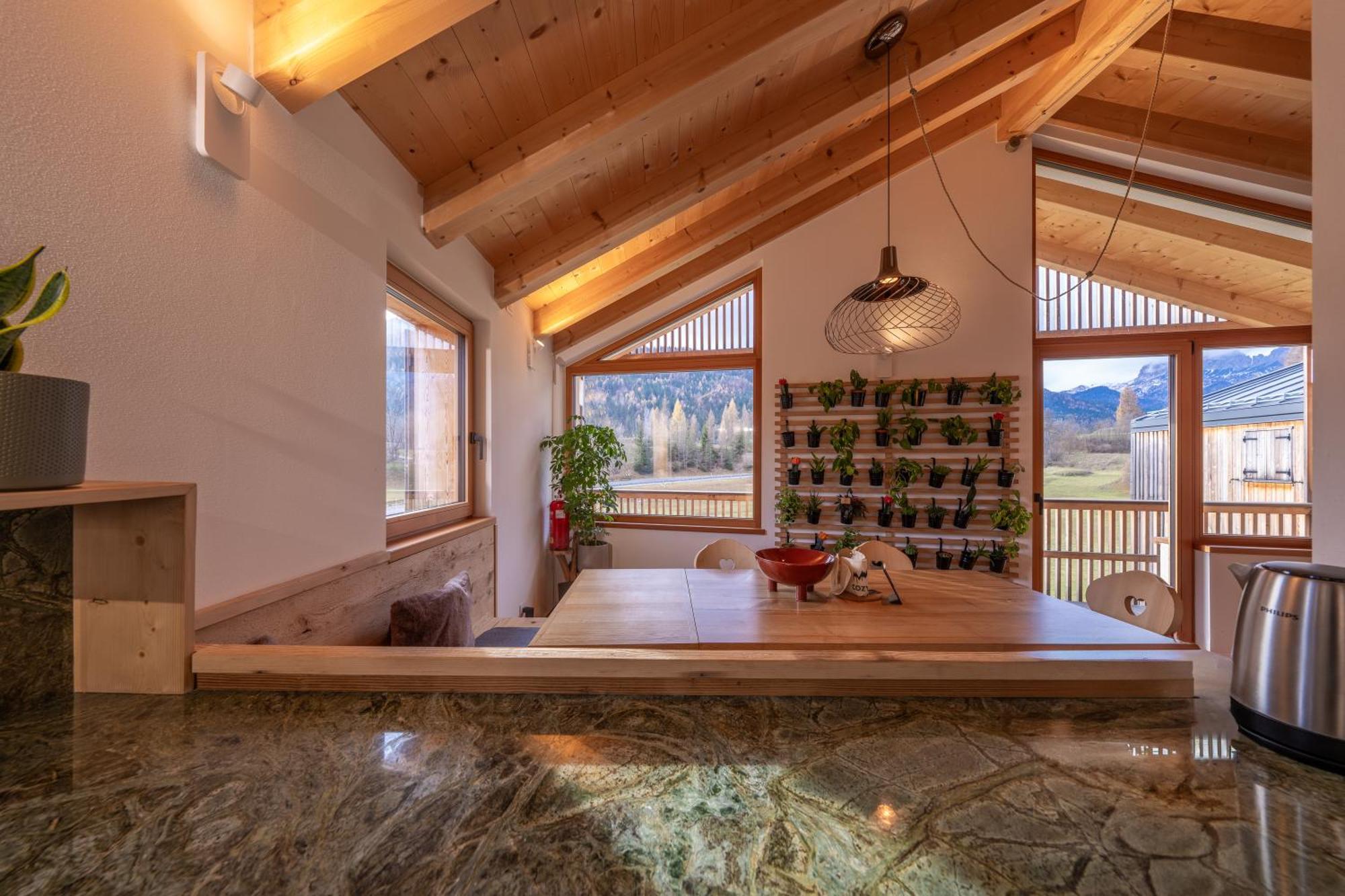 Greenwood Chalet - Spacious Alpine Retreat With Mountain Views Водо-Кадоре Экстерьер фото