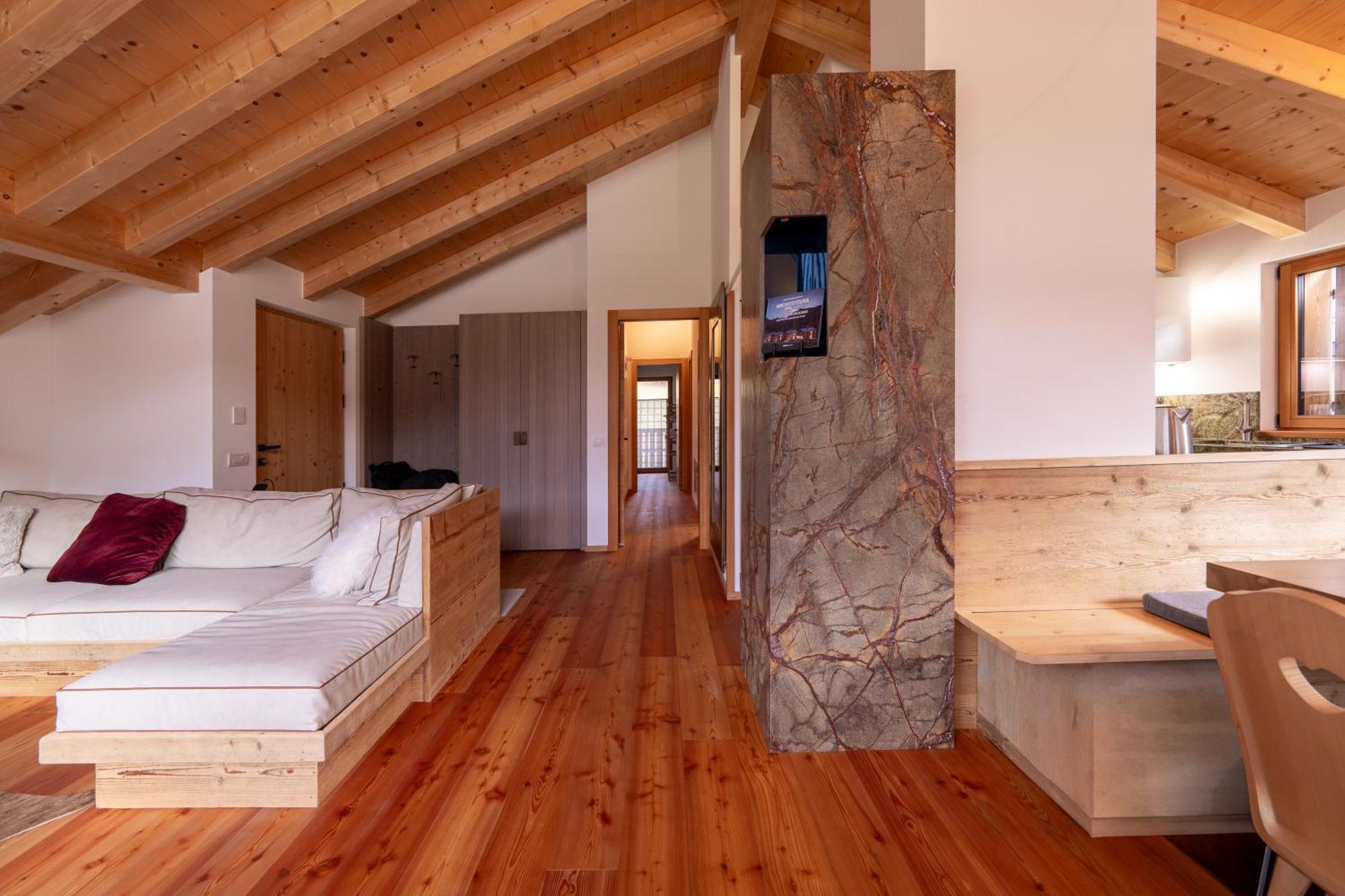 Greenwood Chalet - Spacious Alpine Retreat With Mountain Views Водо-Кадоре Экстерьер фото