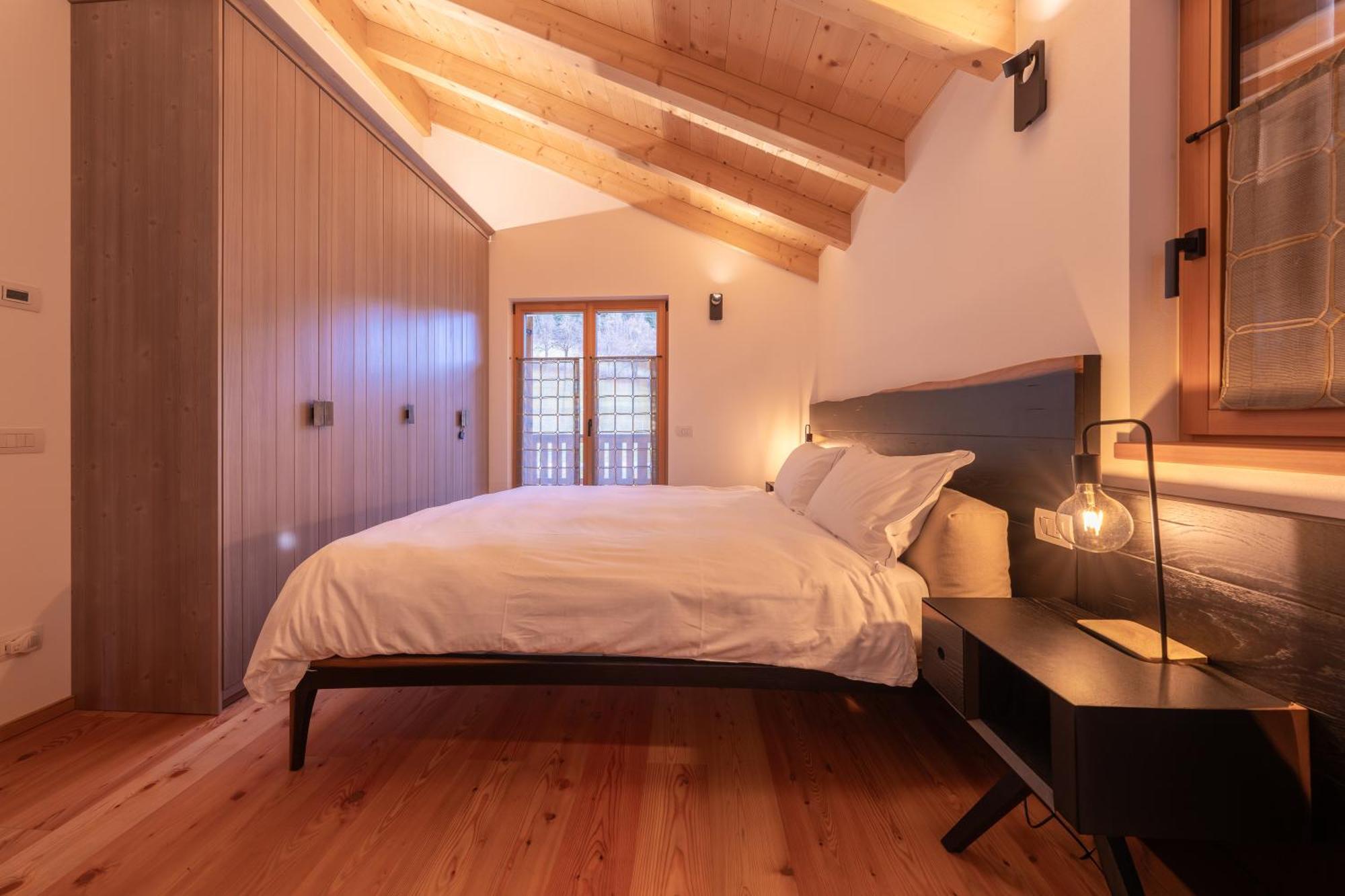 Greenwood Chalet - Spacious Alpine Retreat With Mountain Views Водо-Кадоре Экстерьер фото